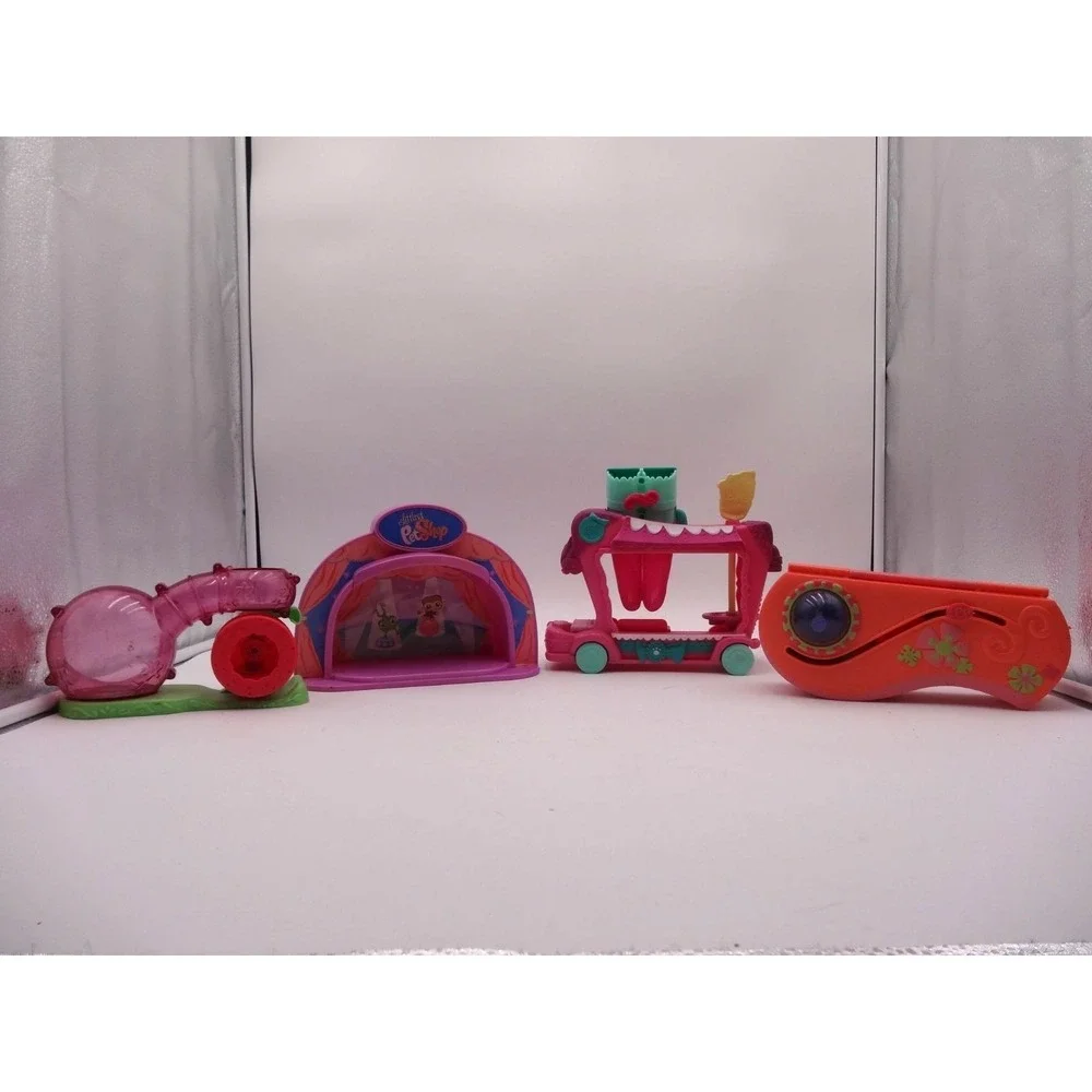 Littlest Pet Shop Hamster Tunnel Delights Treat Truck Light Up Stage Tiniest Min